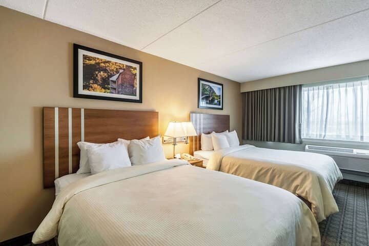 Room 14 of 61
